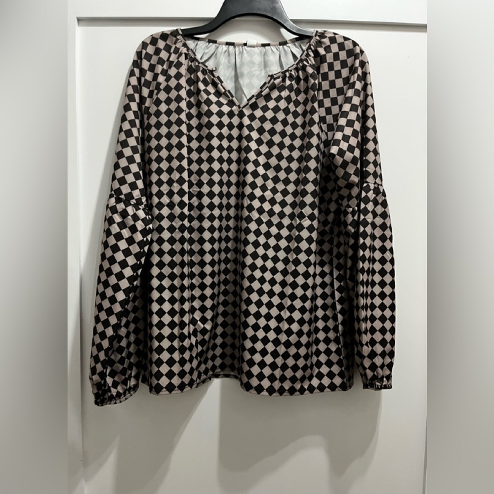 Women’s long sleeve dress shirt